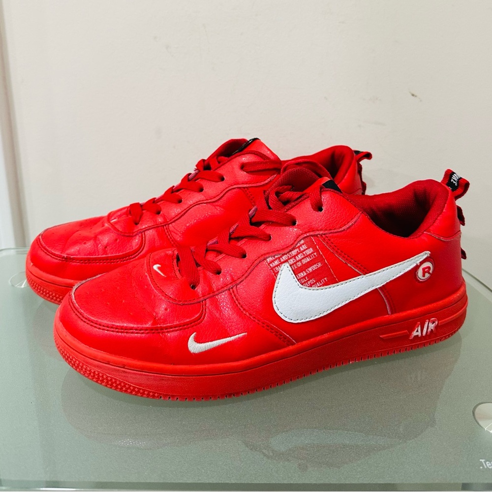 AIR FORCE 1 ‘07 LV8 UTILITY Team Orange Men’s‎ Size 8,5